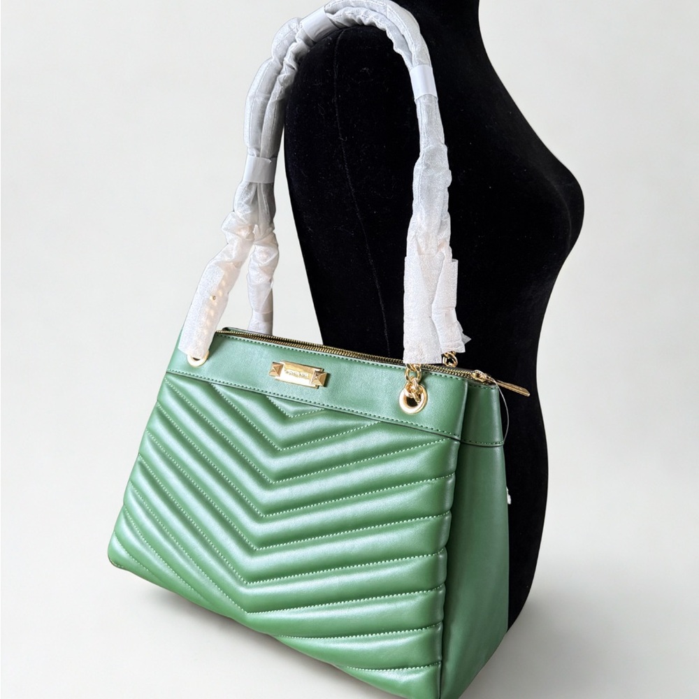MICHAEL KORS Whitney Medium Chain Shoulder Tote in Fern Green NWT & Dust Bag - Picture 4 of 12
